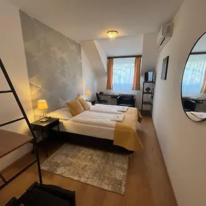 Gloria Center Budapest
