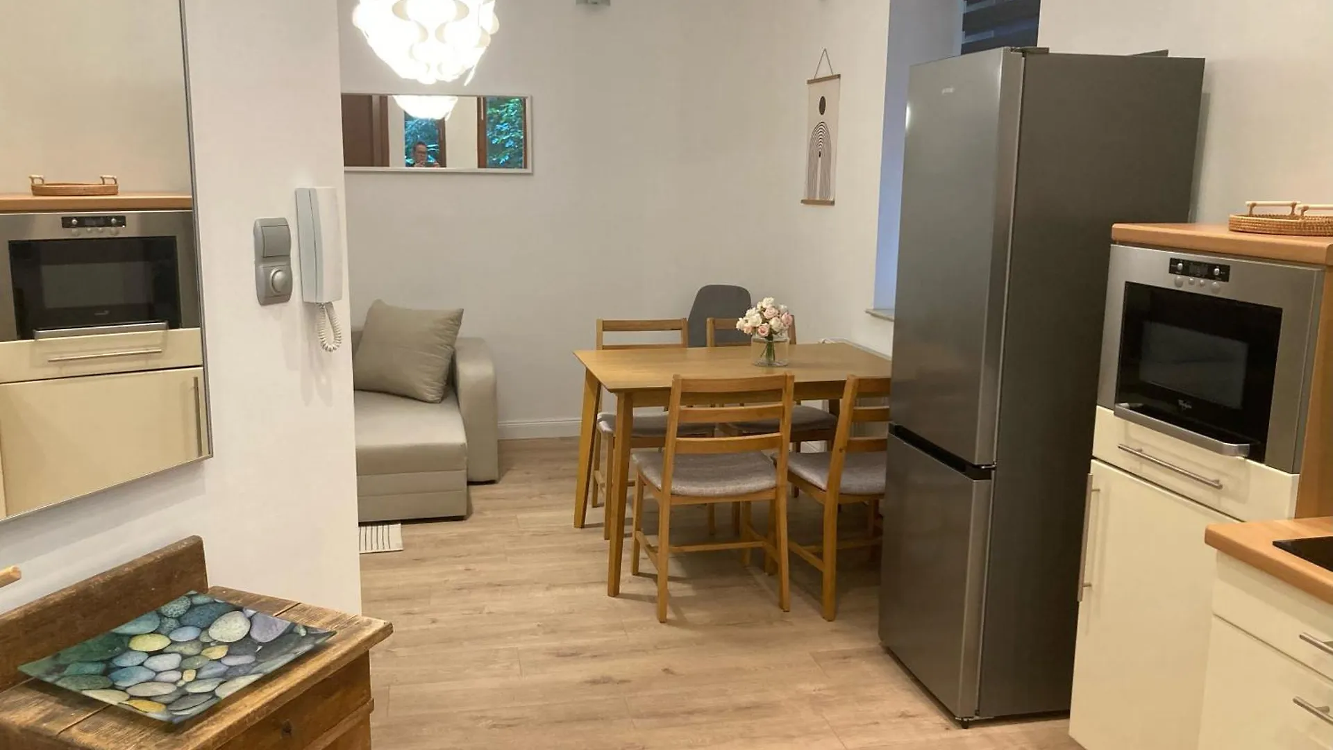 High Noon Apartment Budapest